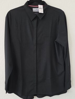 Modern Ambition Black Button-Front Long Sleeve Travel Shirt Basic Minimalist Med